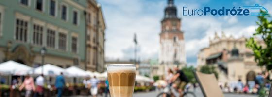 Gdzie zjeść w Krakowie Kawa na rynku głównym w Krakowie