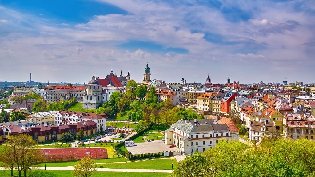 Lublin pociągi – najlepsze połączenia Panorama Lublina
