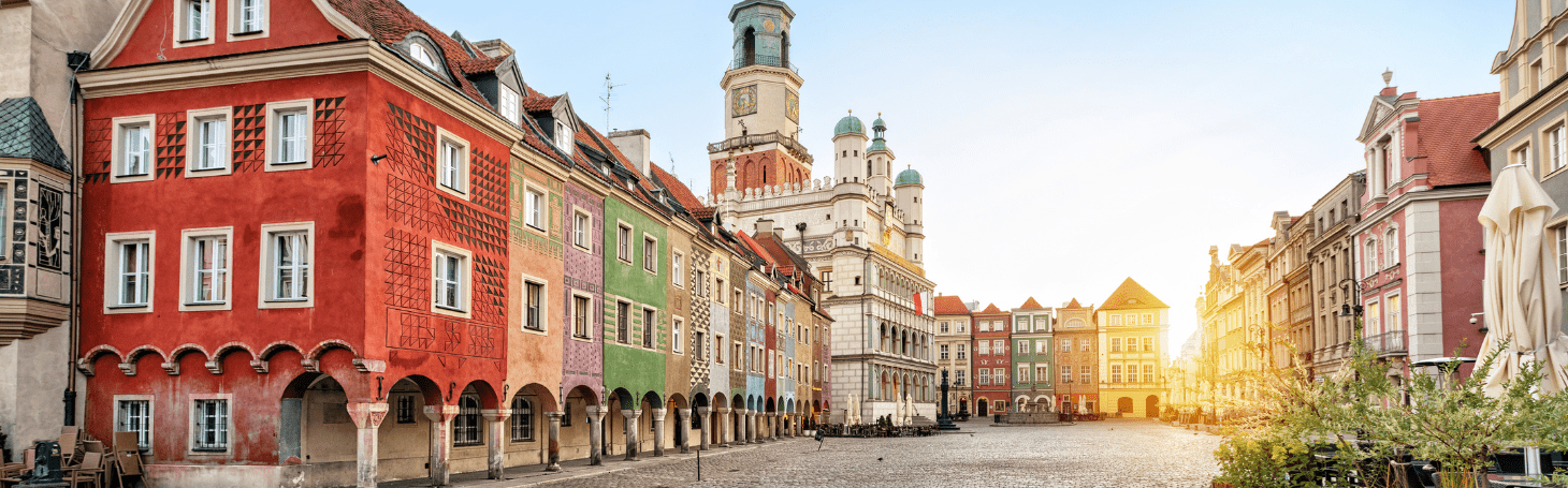 City break z Poznania pociągiem – najlepsze i tanie kierunki Stary Rynek w Poznaniu