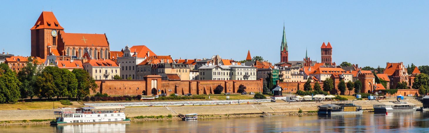 Kujawsko-pomorskie - atrakcje turystyczne dla dzieci i dorosłych Widok na bulwary toruńskie