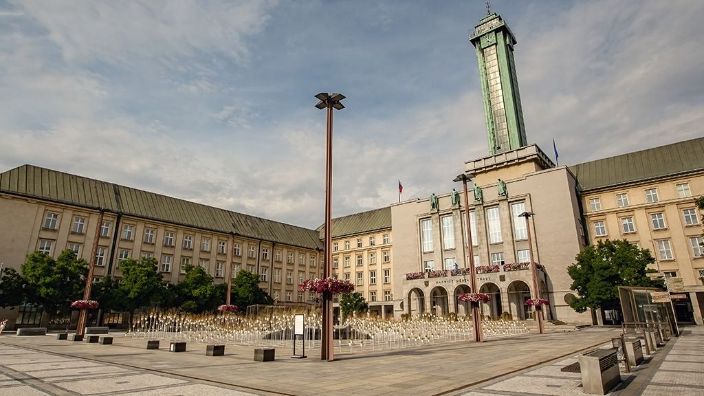 Atrakcje w Ostrawie — najlepsze miejsca i zabytki do zwiedzania Nowy Ratusz w Ostrawie