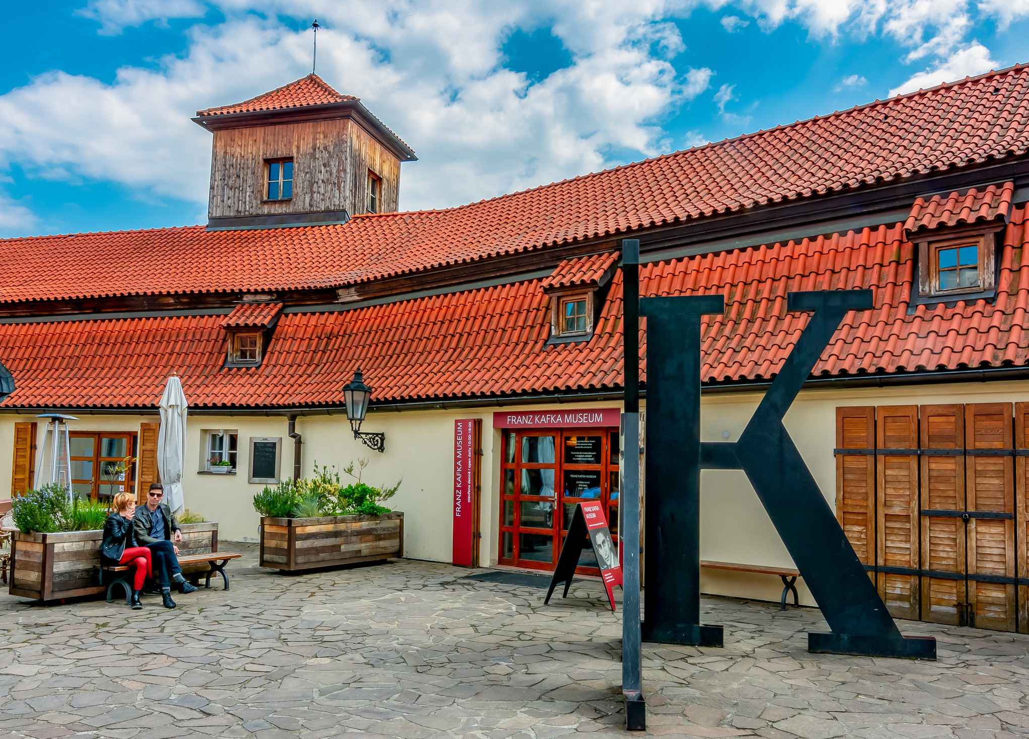Atrakcje w Pradze — najlepsze miejsca i zabytki do zwiedzania Muzeum Franza Kafki