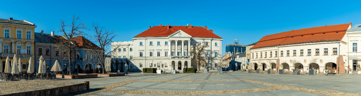 Świętokrzyskie - atrakcje turystyczne, które warto zobaczyć Miasto w świętokrzyskim