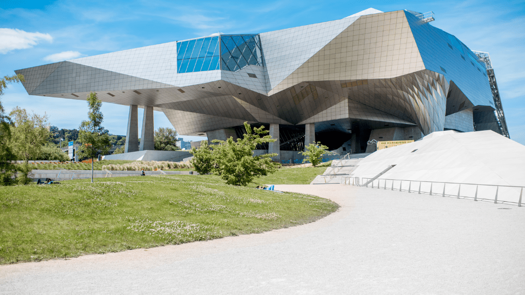 Musée des Confluences Musée des Confluences