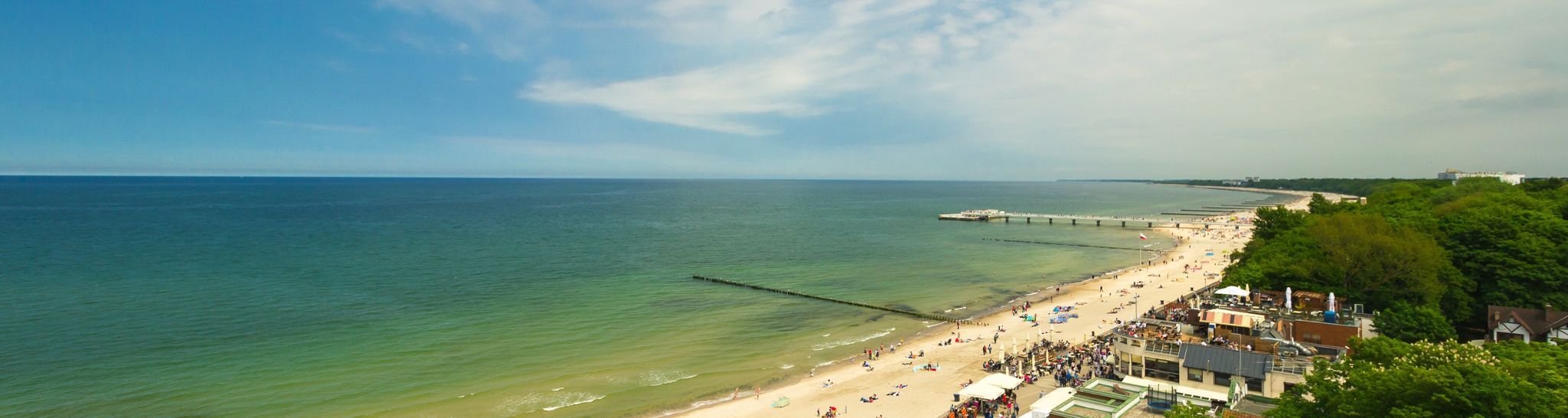 Odpocznij w Kołobrzegu zdjęcie: widok z góry na plaże w Kołobrzegu