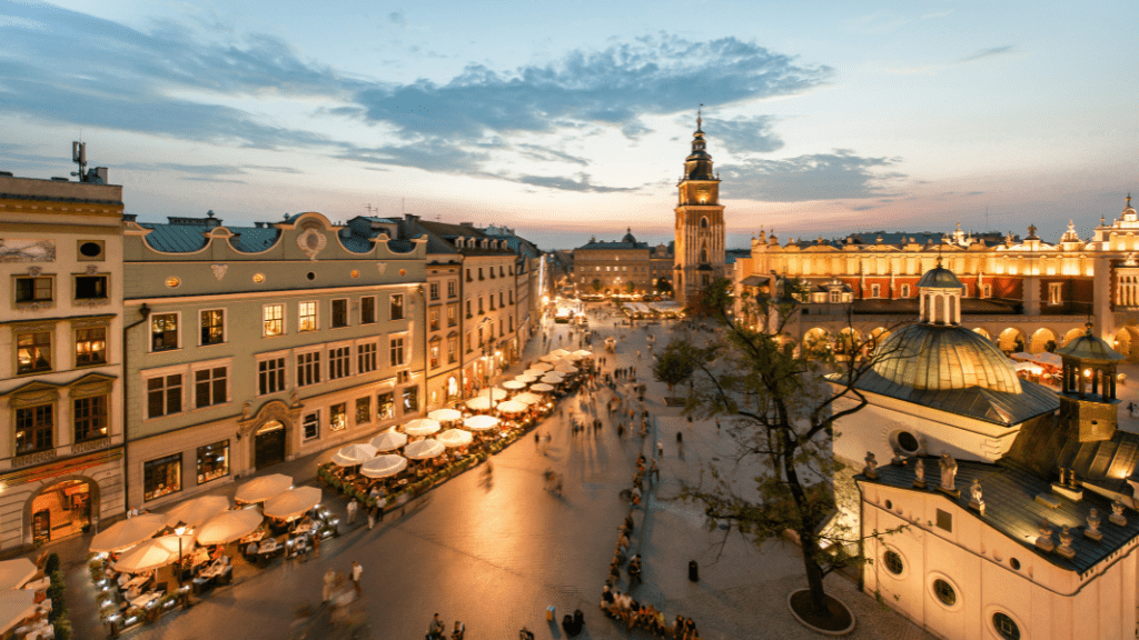 City break z Warszawy pociągiem – najlepsze i tanie kierunki na weekend Kraków
