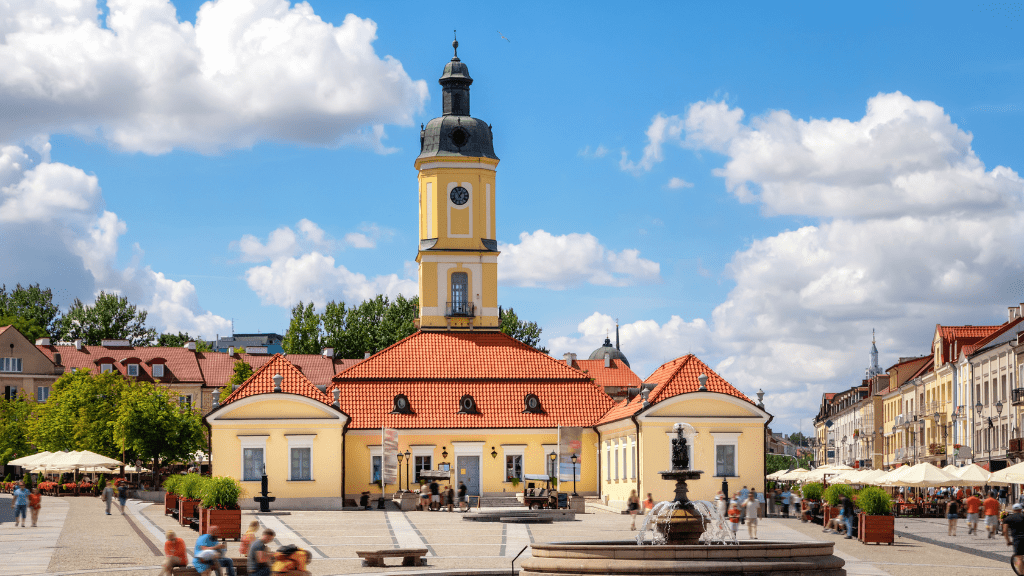 City break z Warszawy pociągiem – najlepsze i tanie kierunki na weekend Białystok