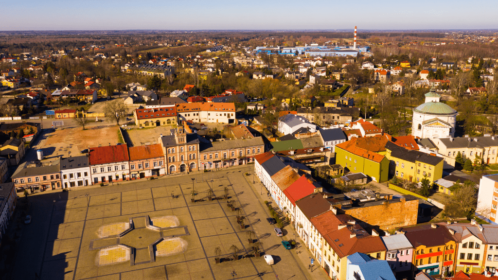 City break z Warszawy pociągiem – najlepsze i tanie kierunki na weekend Skierniewice