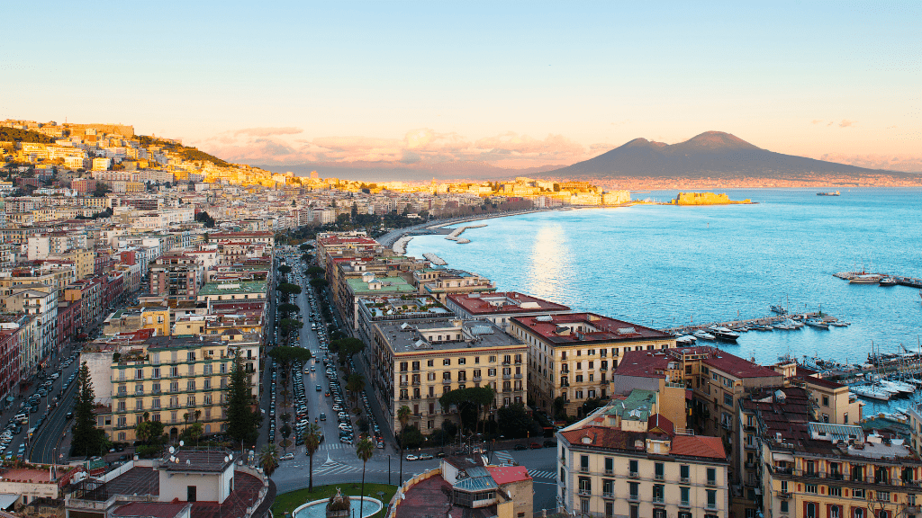 Campania Express panorama na Neapol Campania Express