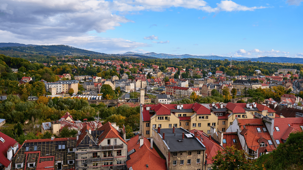 City break z Wrocławia pociągiem Jelenia Góra panorama