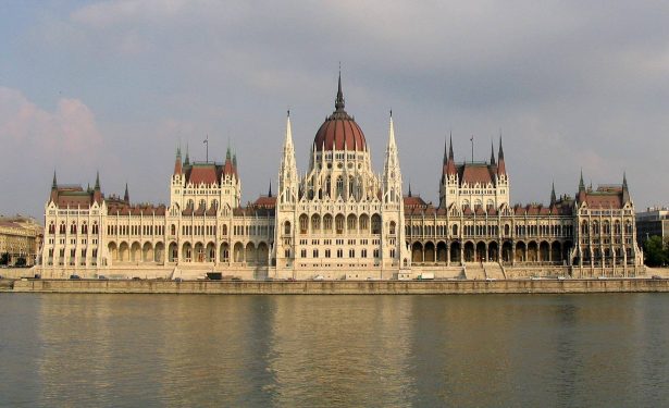 Budynek parlamentu w Budapeszcie Budynek parlamentu w Budapeszcie