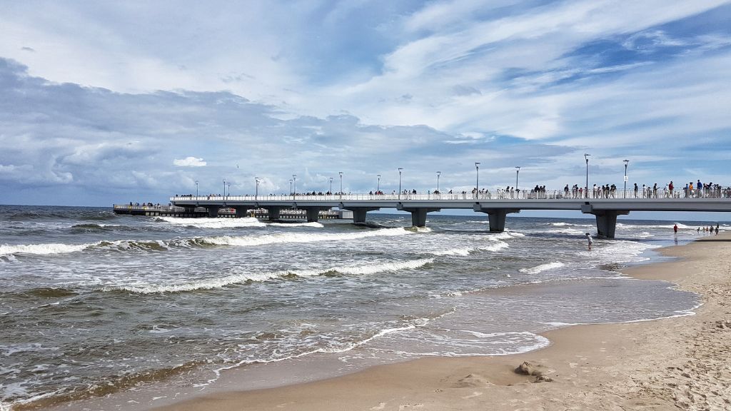 Pendolino nad morze Plaża w Kołobrzegu