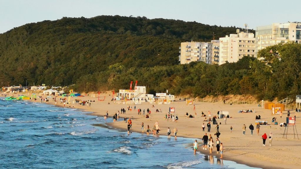 Międzyzdroje – 13 atrakcji. Kompletny przewodnik dla turystów Plaża w Międzyzdrojach