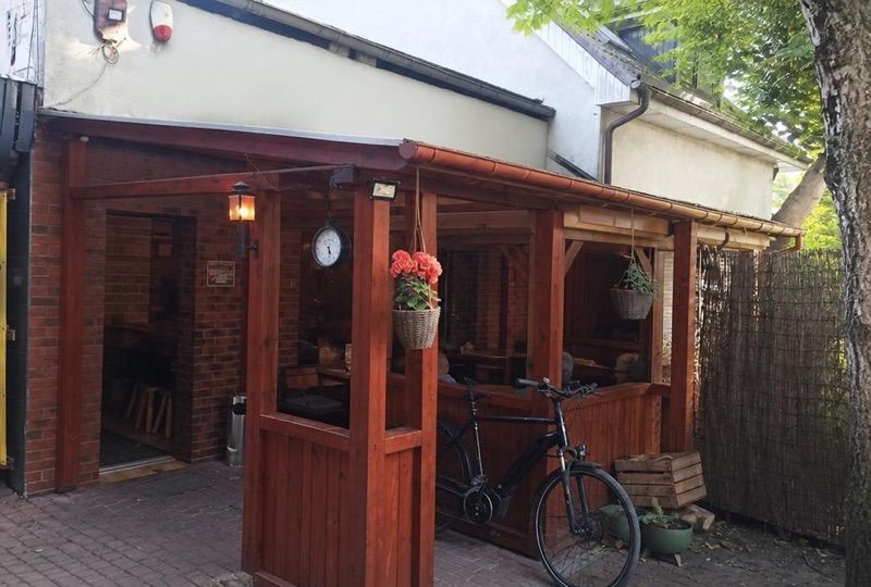 Pub u Mikłasa, okolice dworca Białogard