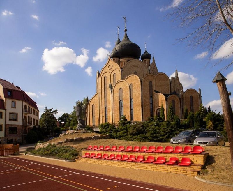 Parafia Prawosławna Świętego Ducha w Białymstoku, atrakcja w pobliżu dworca Białystok