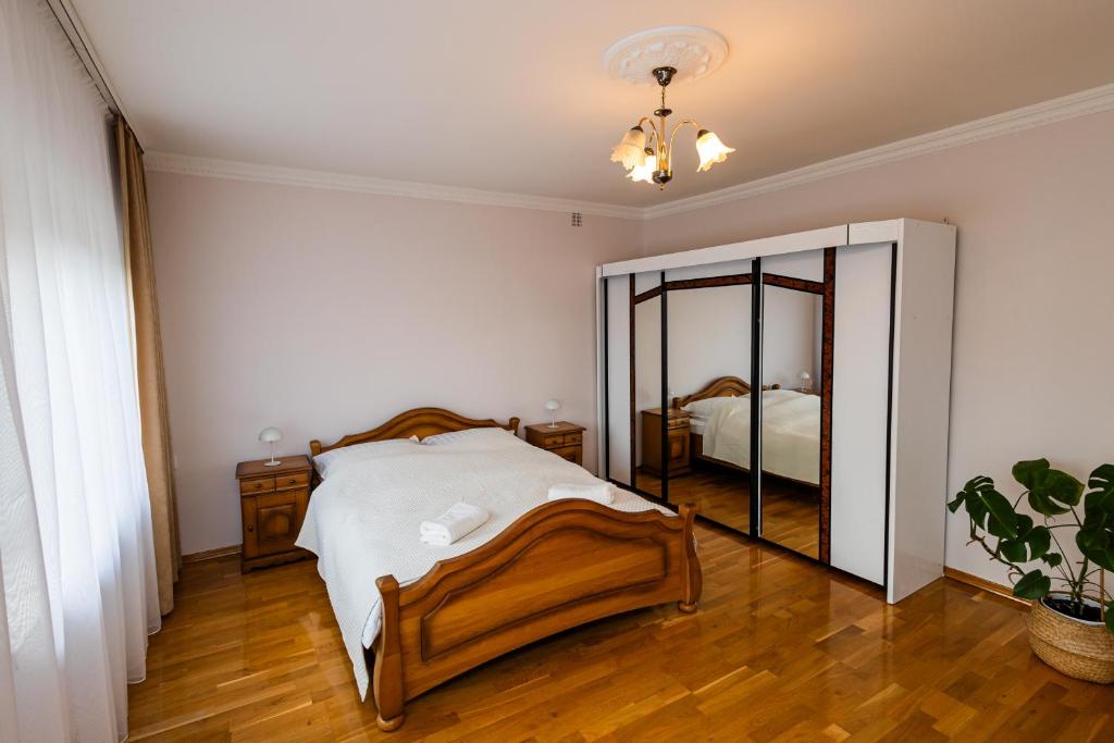 Apartment Dębcza45, nocleg blisko dworca Bochnia