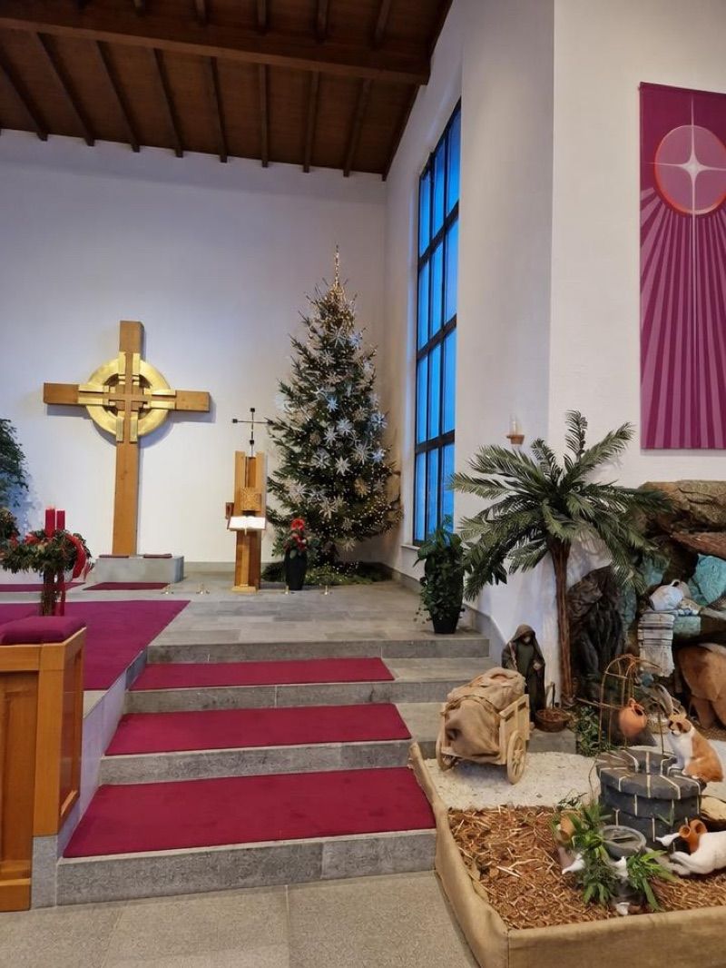 Katholische Erlöserkirche, atrakcja w pobliżu dworca Chur