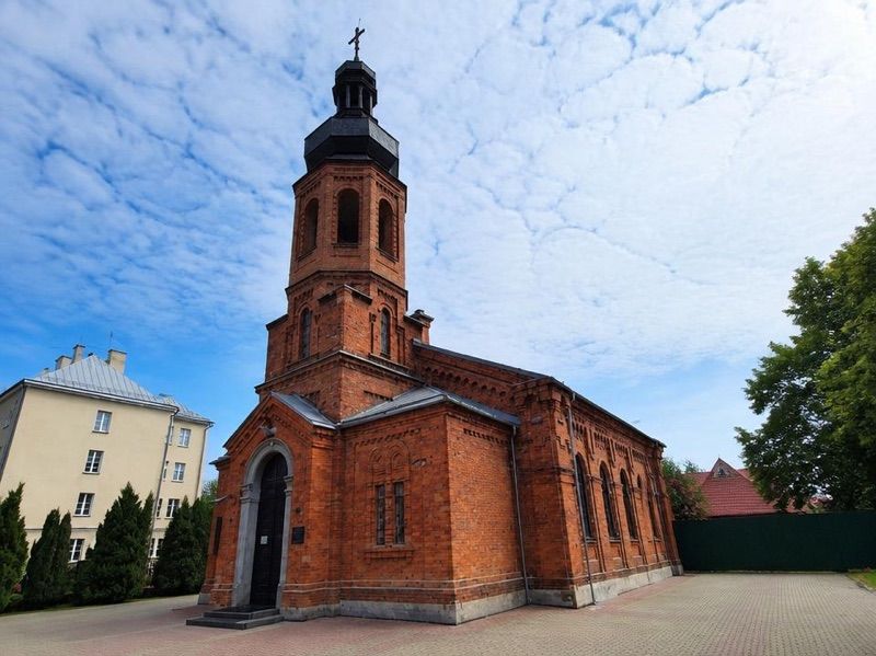 Parafia Wojskowo - Cywilna św. Kazimierza w Chełmie, atrakcja w pobliżu dworca Chełm Miasto