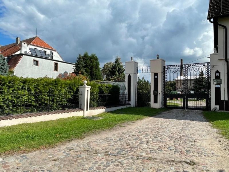 Agroturystyka pod Wieżą, hotel blisko dworca Chojna