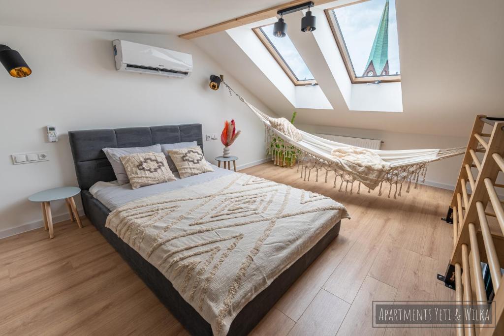 Apartamenty Yeti & Wilka w Centrum Chorzowa: Wilk, nocleg blisko dworca Chorzów Miasto