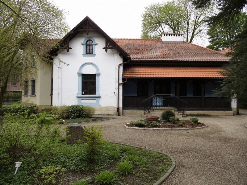 Dom Urbańczyka. Oddział Muzeum I.M. Mazarakich, atrakcja w pobliżu dworca Chrzanów Śródmieście