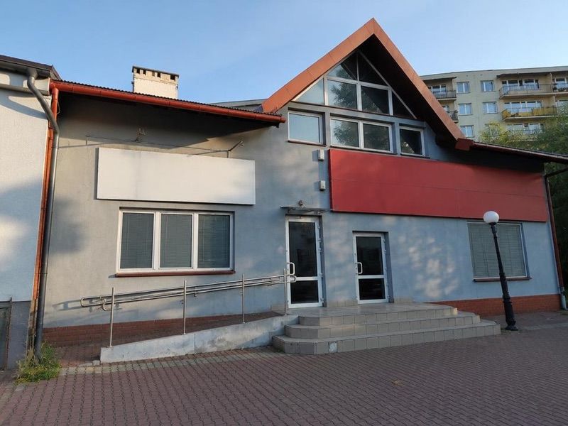 Apteka Max - Chrzanowskie Centrum Tanich Leków, sklep przy dworcu Chrzanów Śródmieście