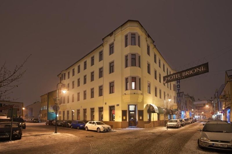 Brioni Suites, hotel blisko dworca Ostrawa