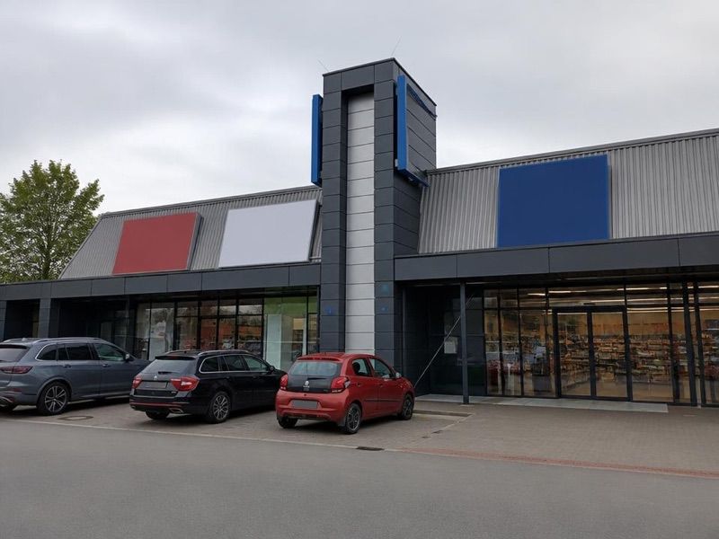 Pharmacy Basil, Ltd., sklep przy dworcu Ostrawa