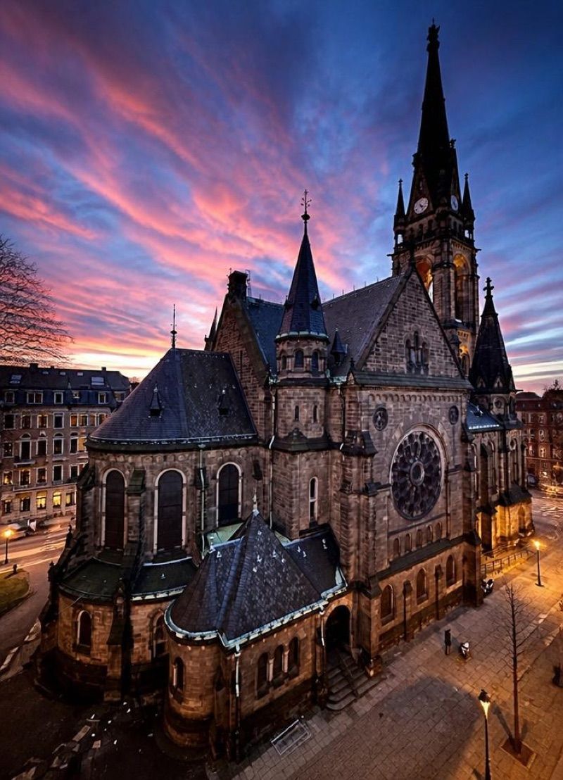 Kościół Nowomiejski w Dreźnie, atrakcja w pobliżu dworca Dresden-Neustadt
