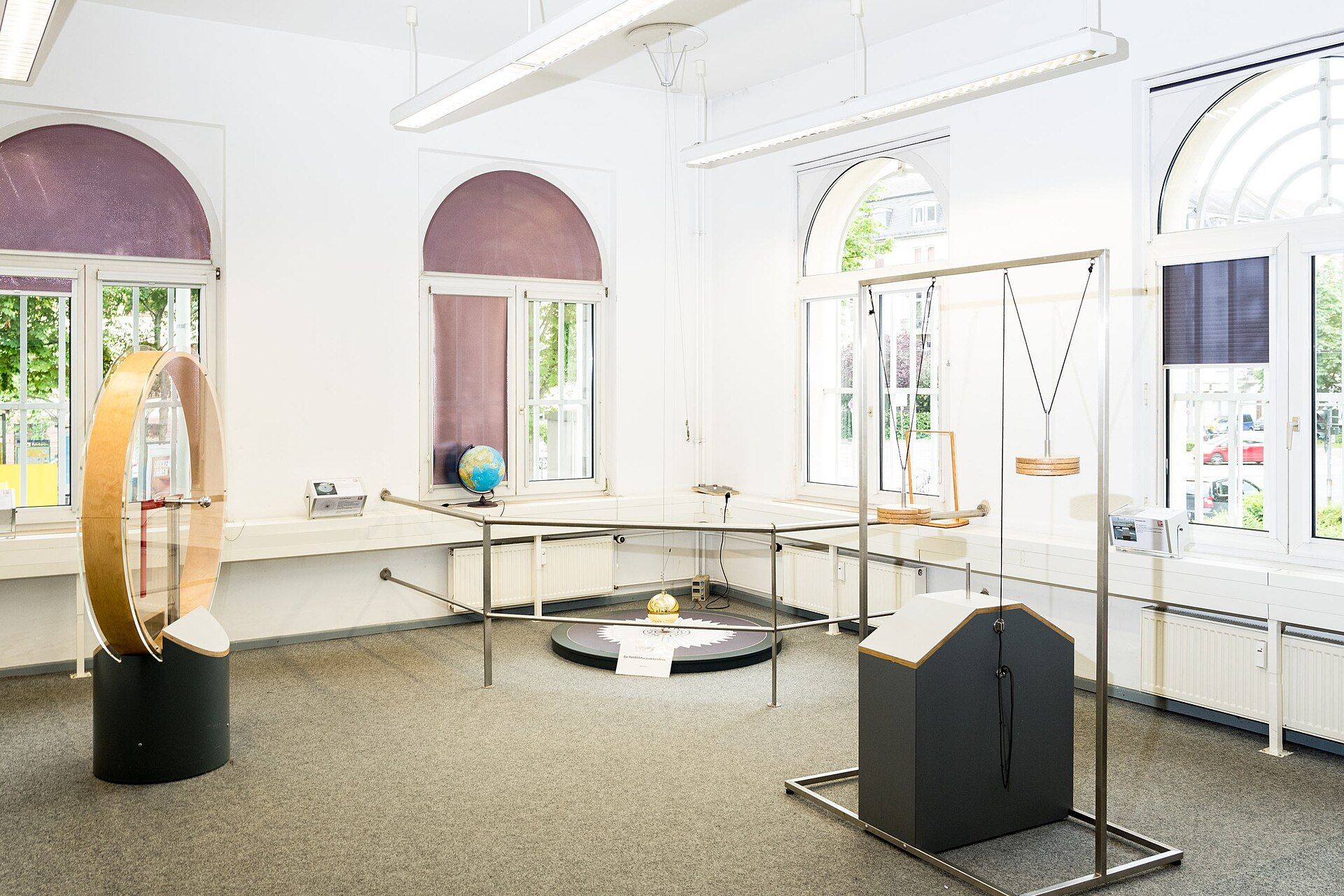 EXPERIMINTA ScienceCenter, atrakcja w pobliżu dworca Frankfurt (Main) Hauptbahnhof