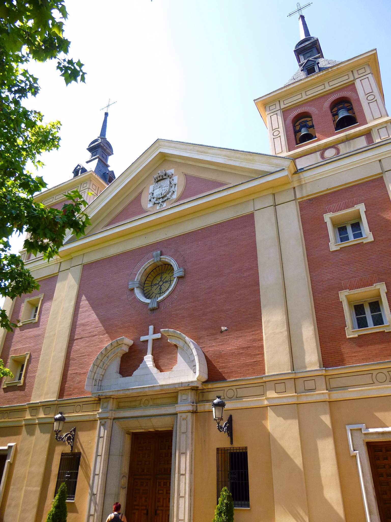 Basílica of Nuestra Señora de Atocha, atrakcja w pobliżu dworca Atocha