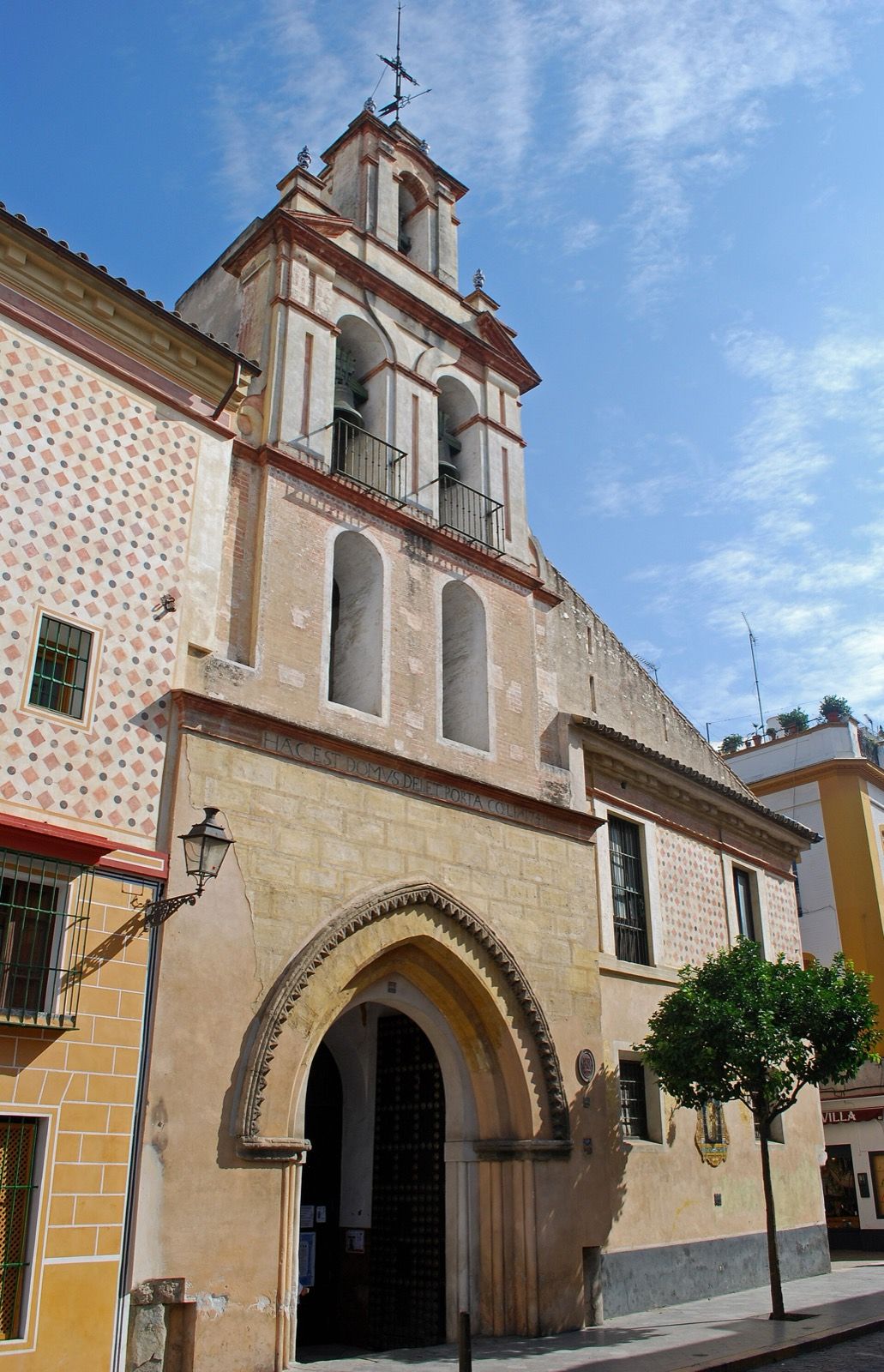 Iglesia de Santa María la Blanca, atrakcja w pobliżu dworca Sevilla - Santa Justa