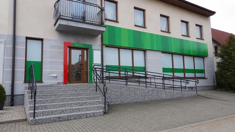 Delikatesy Centrum, sklep przy dworcu Grajewo