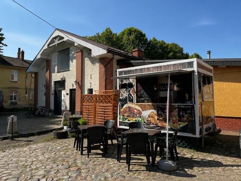Gryź Burger, okolice dworca Gryfice