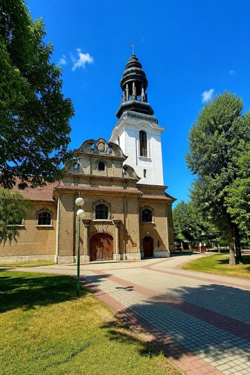 Parafia Opatrzności Bożej w Inowrocławiu, atrakcja w pobliżu dworca Inowrocław Rąbinek