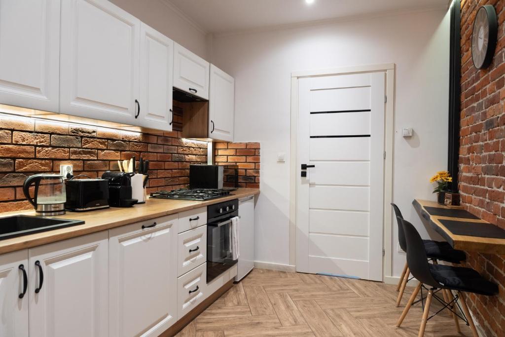 Lusia Apartment, nocleg blisko dworca Jarosław