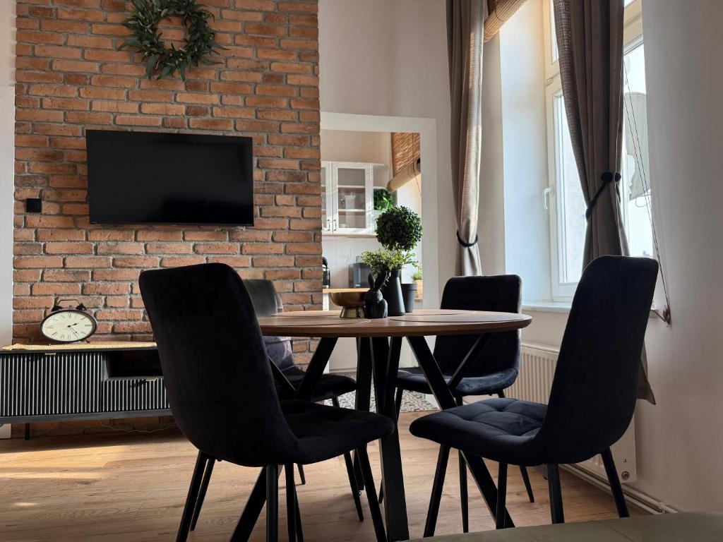 Apartament Industrial z Antresolą, nocleg blisko dworca Kętrzyn