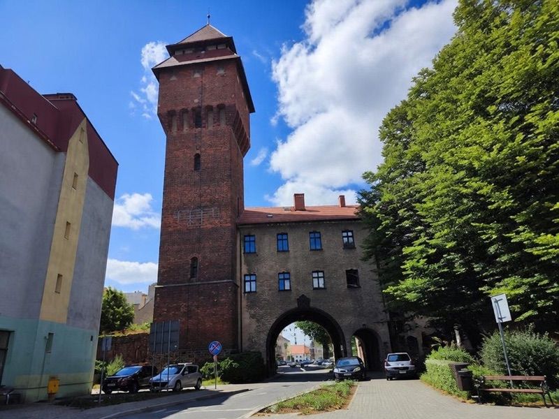 Brama Krakowska w Kluczborku, atrakcja w pobliżu dworca Kluczbork