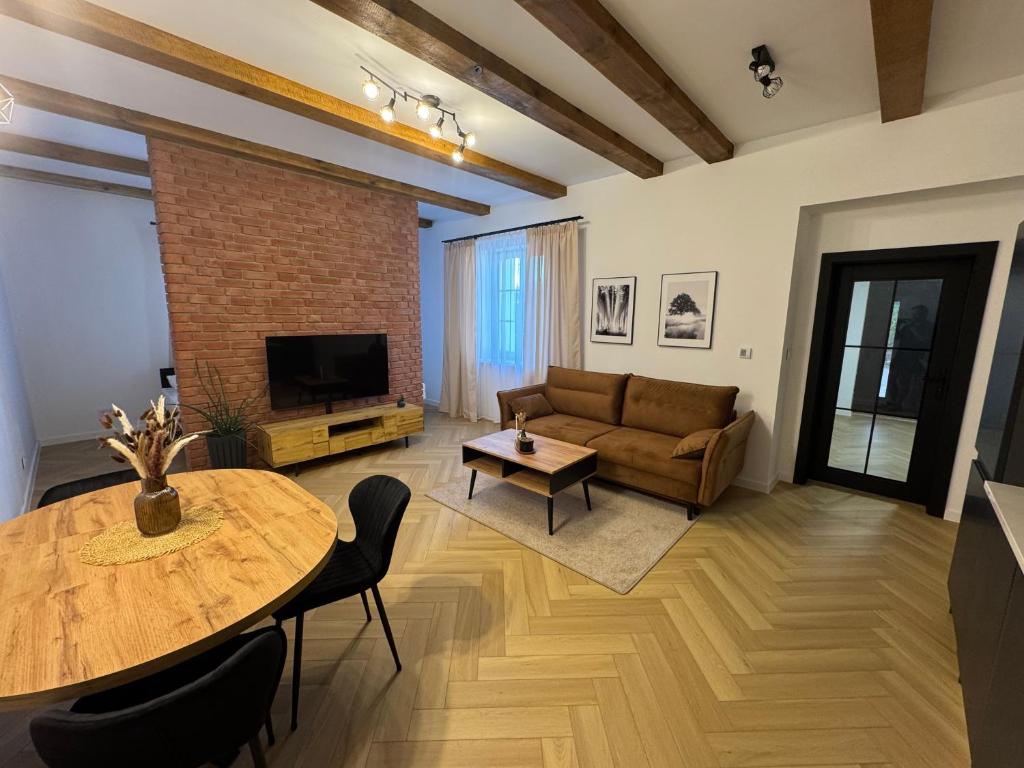 Szkolna 13 Residence Apartamenty Koniecpol, nocleg blisko dworca Koniecpol Centrum