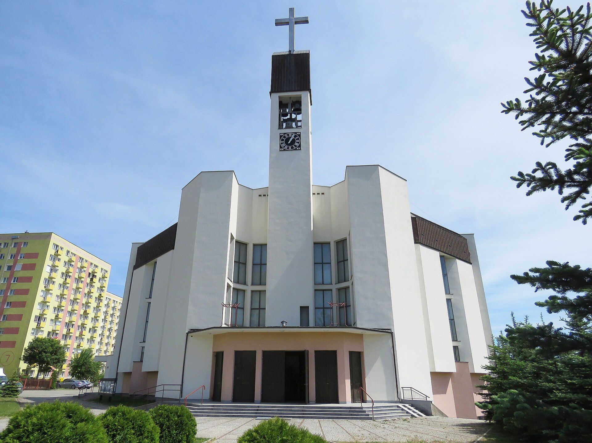 Parafia pw. Św. Maksymiliana, atrakcja w pobliżu dworca Konin