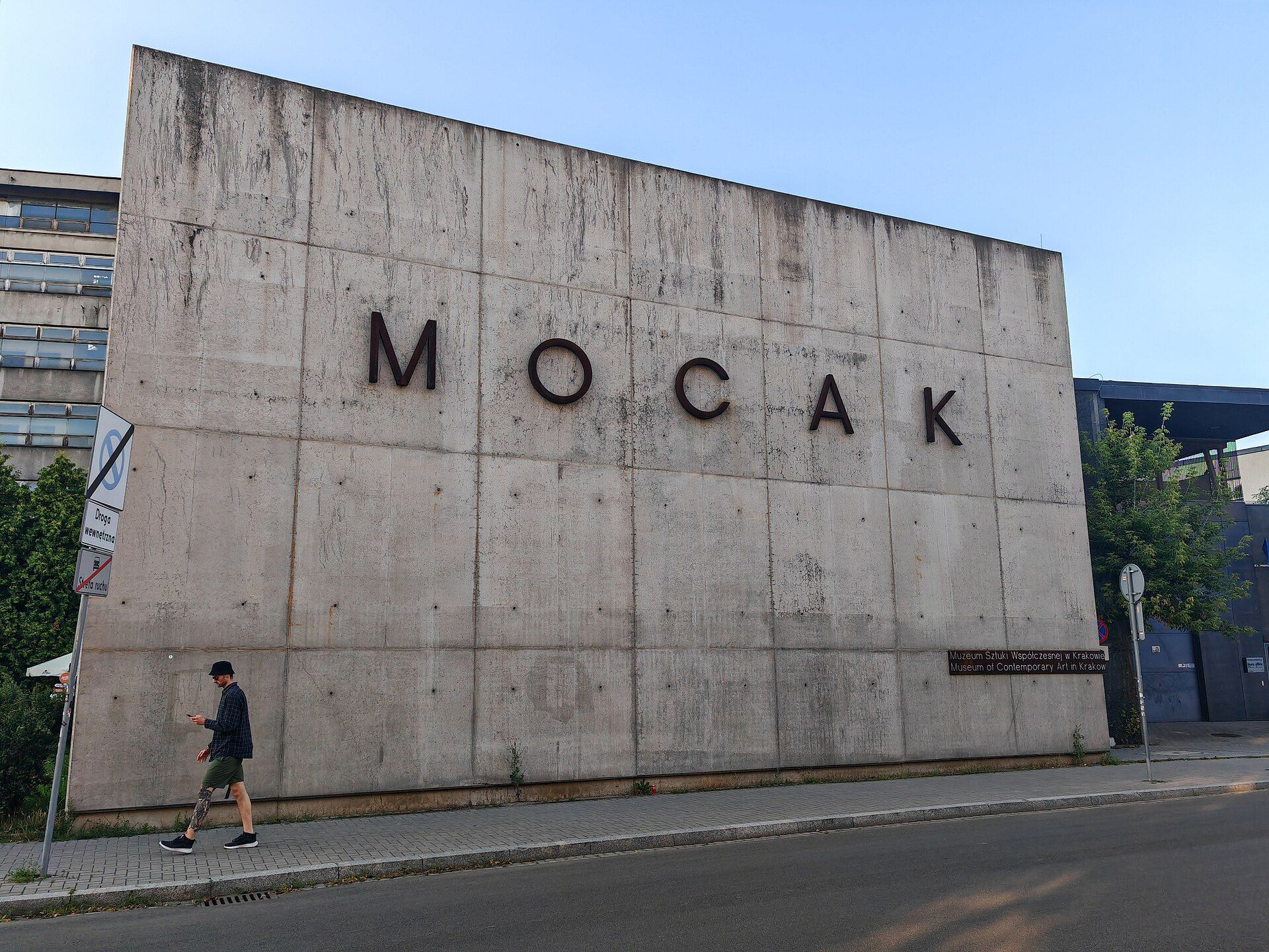 Muzeum Sztuki Współczesnej w Krakowie MOCAK, atrakcja w pobliżu dworca Kraków Płaszów
