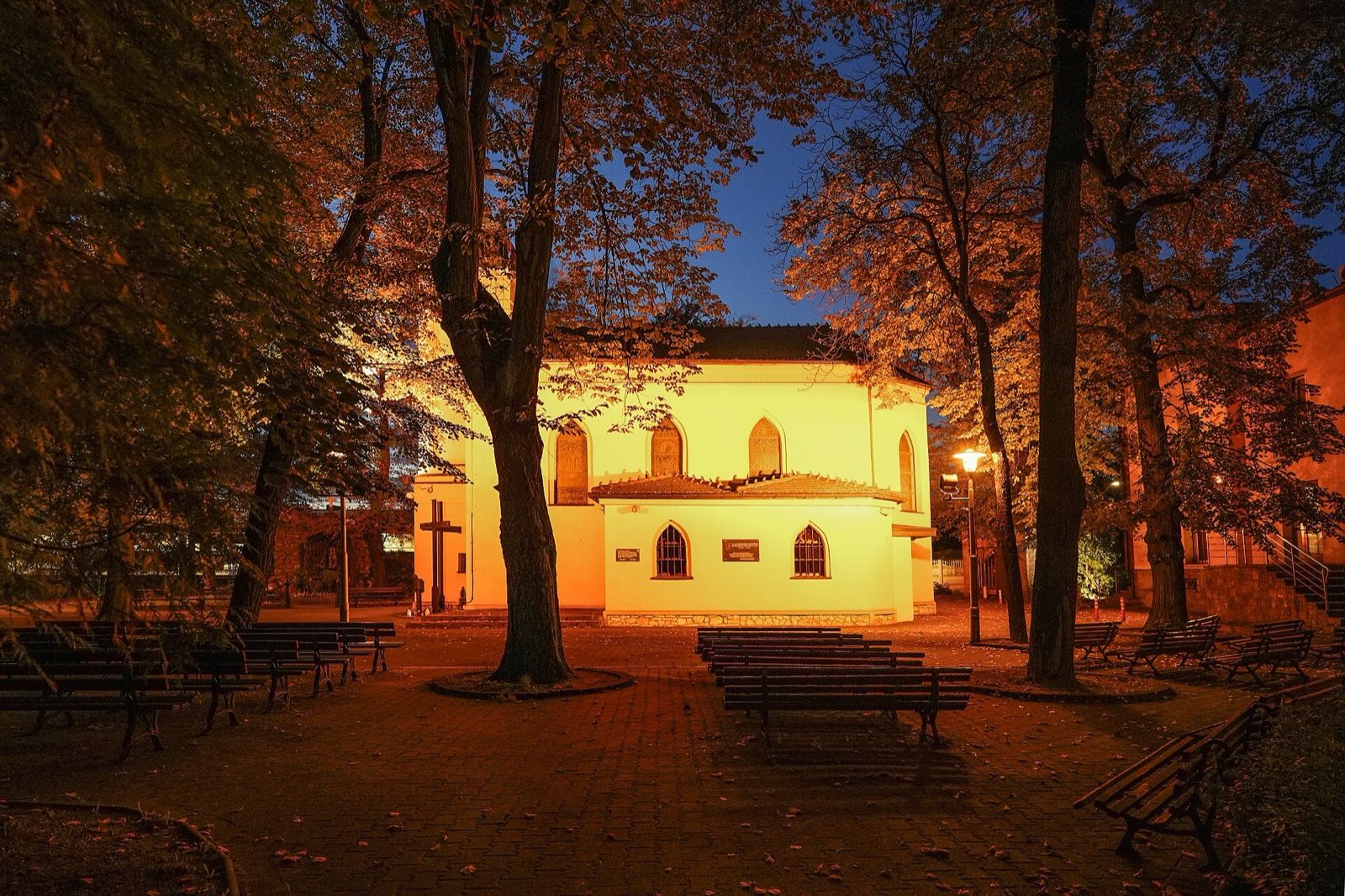 Kościół Najświętszego Serca Pana Jezusa, atrakcja w pobliżu dworca Krzyż