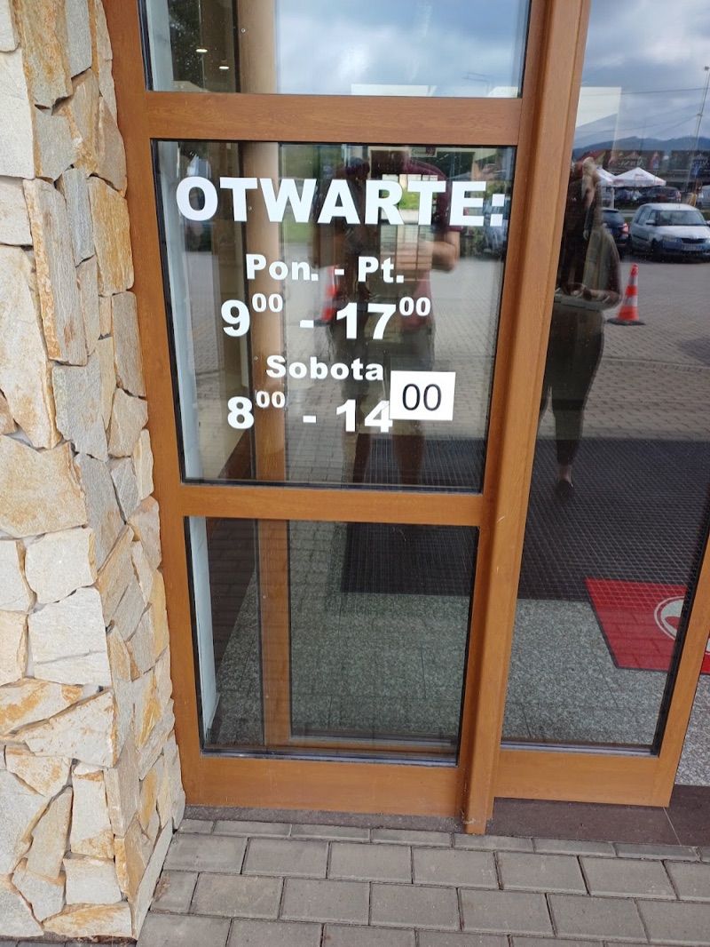 ARKA GALERIA HANDLOWA, galeria handlowa w pobliżu dworca Kudowa-Zdrój