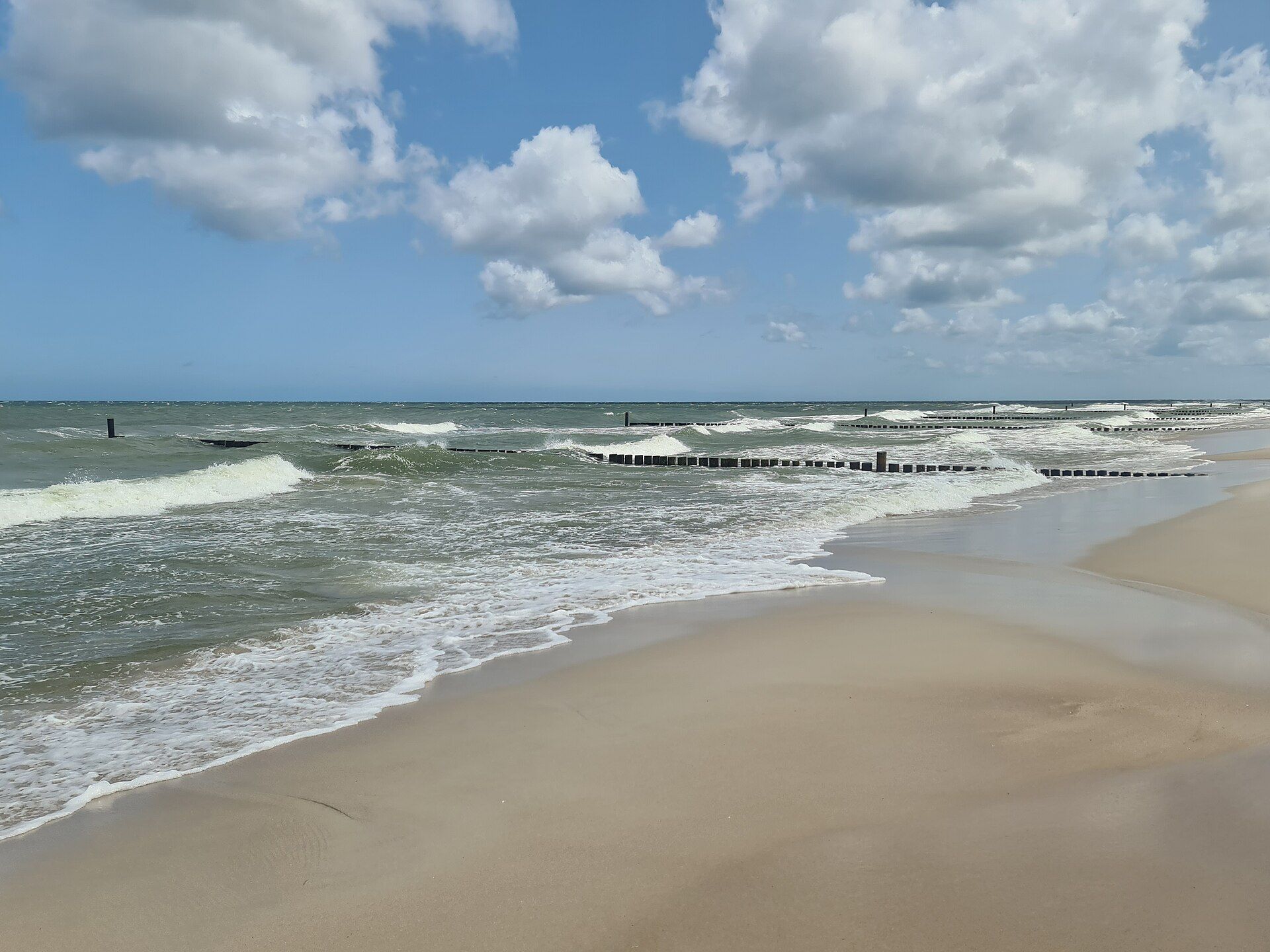 Plaża Kuźnica, atrakcja w pobliżu dworca Kuźnica (Hel)