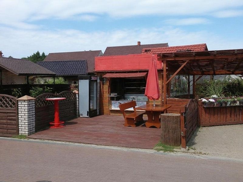 TROTKA Ryby wędzone Kuźnica, sklep przy dworcu Kuźnica (Hel)