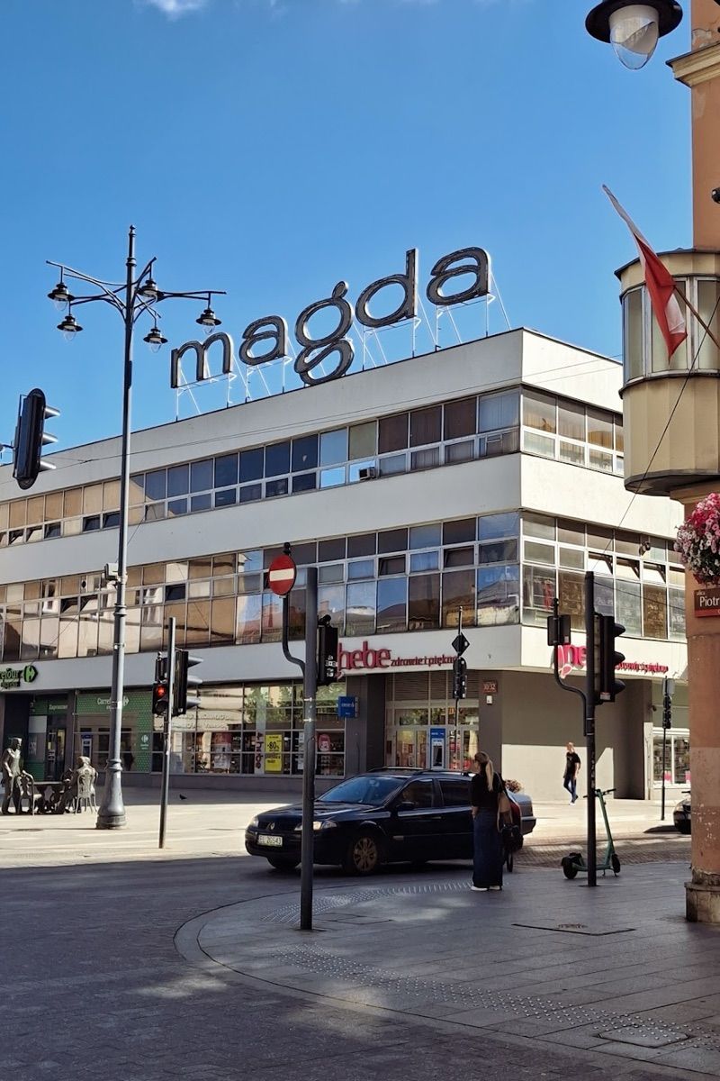 Dom Handlowy "Magda", galeria handlowa w pobliżu dworca Łodź Fabryczna