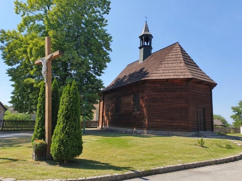 Kościół św. Anny w Lublińcu, atrakcja w pobliżu dworca Lubliniec