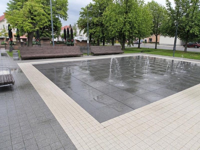 Rynek w Mielcu, atrakcja w pobliżu dworca Mielec