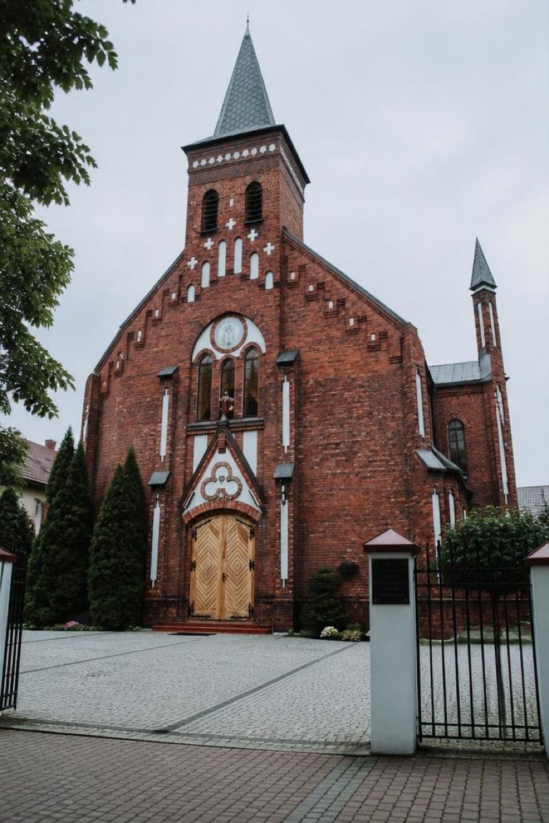 Kościół mariawicki Narodzenia Najświętszej Maryi Panny, atrakcja w pobliżu dworca Mińsk Mazowiecki