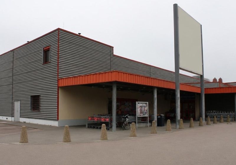 Kaufland, sklep przy dworcu Mińsk Mazowiecki